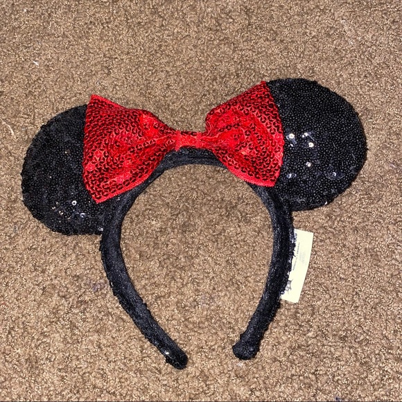 Minnie Mouse Ears - Picture 2 of 3
